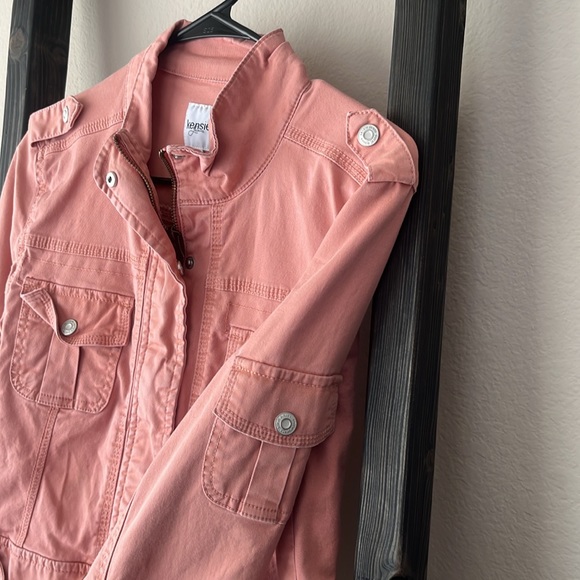Kensie pinks bomber cargo jacket - Picture 5 of 5